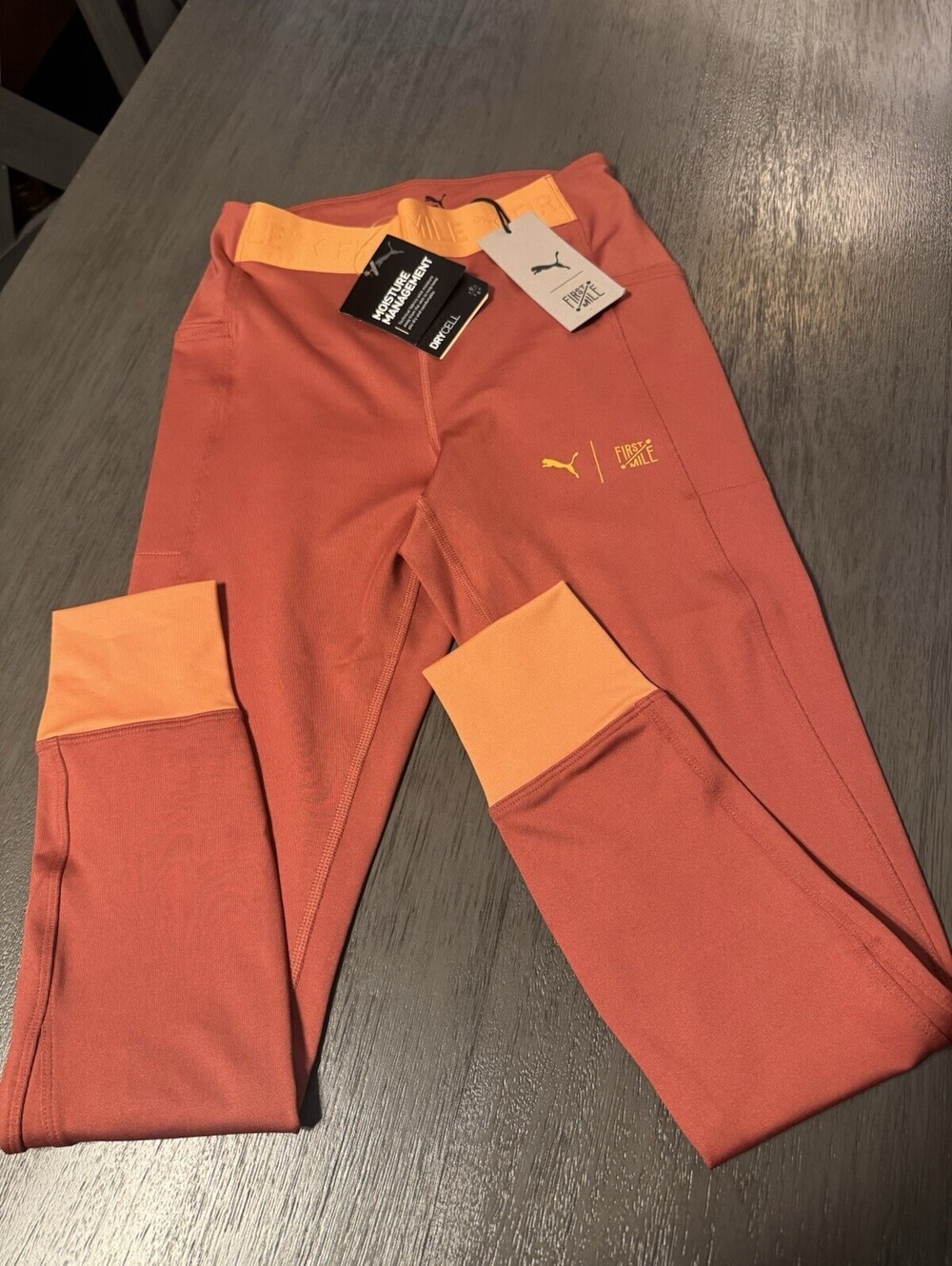PUMA XS Women's Ankle Leggings NWT